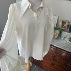 Elegant Women's White Blouse